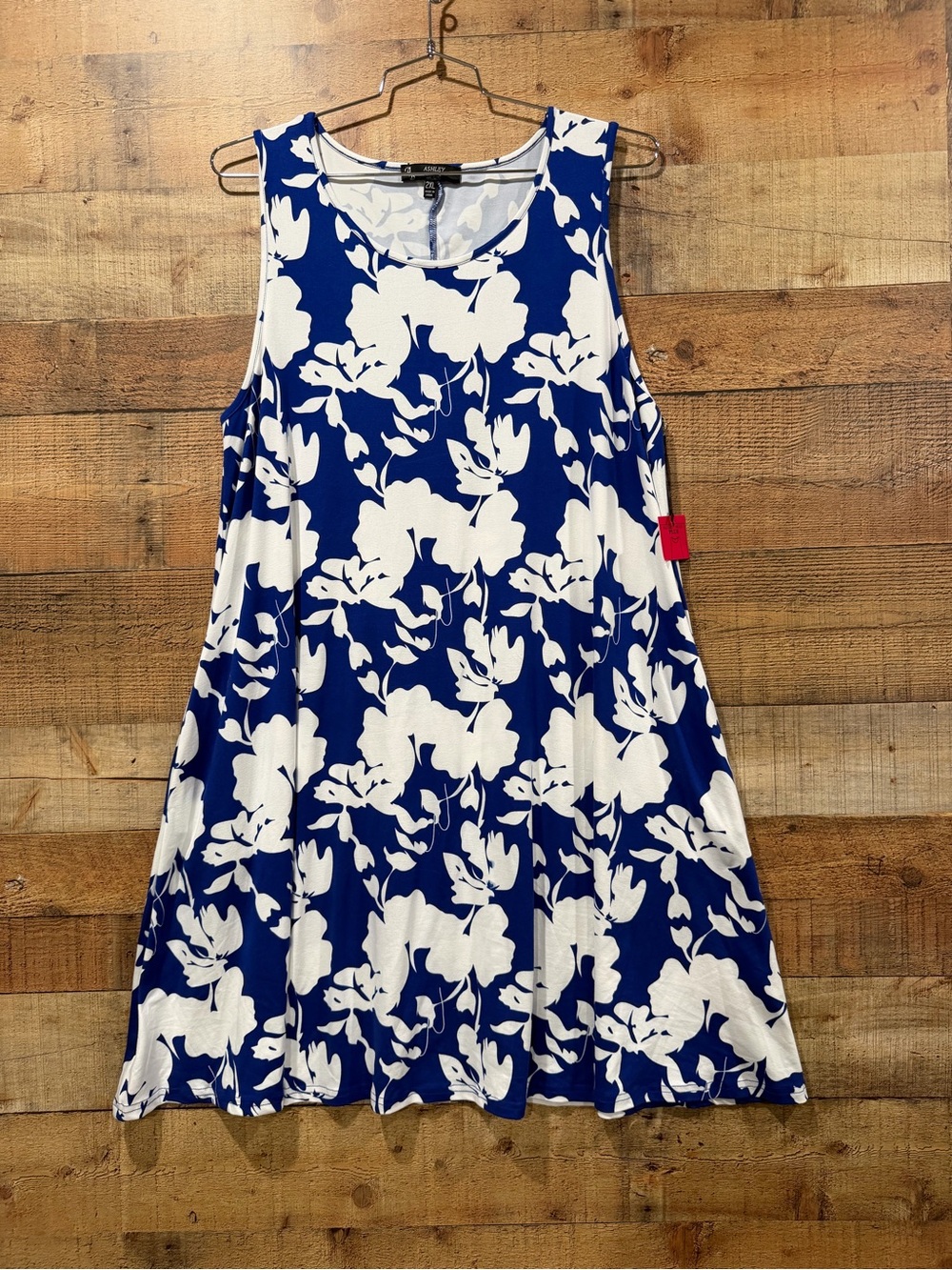 New With Tags Blue & White Floral Soft Stretchy Sleeveless Dress Size 2XL